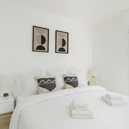 Paraiso Penthouse Unique Sea View To Gibraltar Apartment Estepona